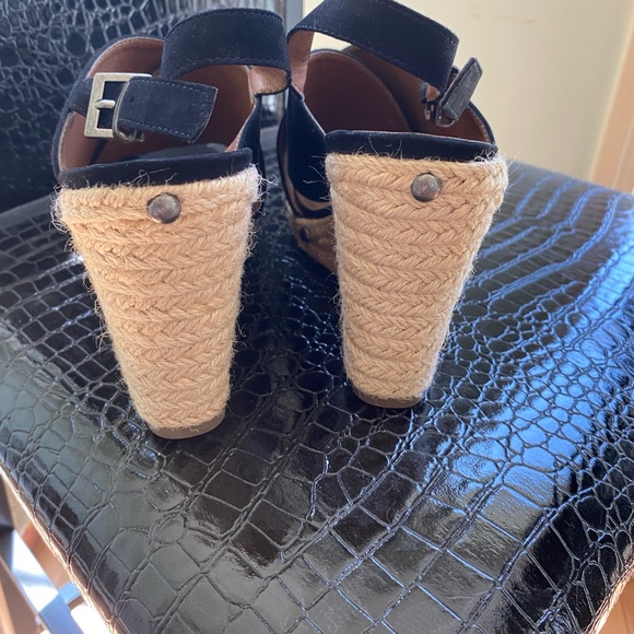 EUC Madeline Stuart espadrille wedge heel sandals - Picture 8 of 15